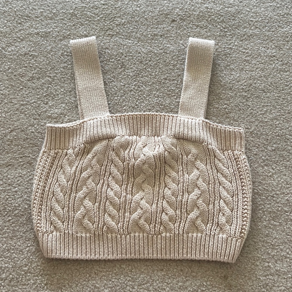 Sweater crop tank top